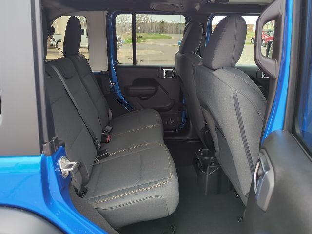 new 2025 Jeep Wrangler car, priced at $46,511