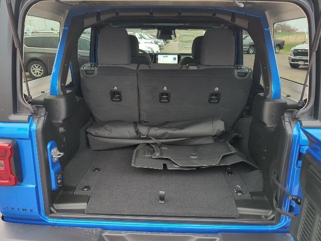 new 2025 Jeep Wrangler car, priced at $46,511