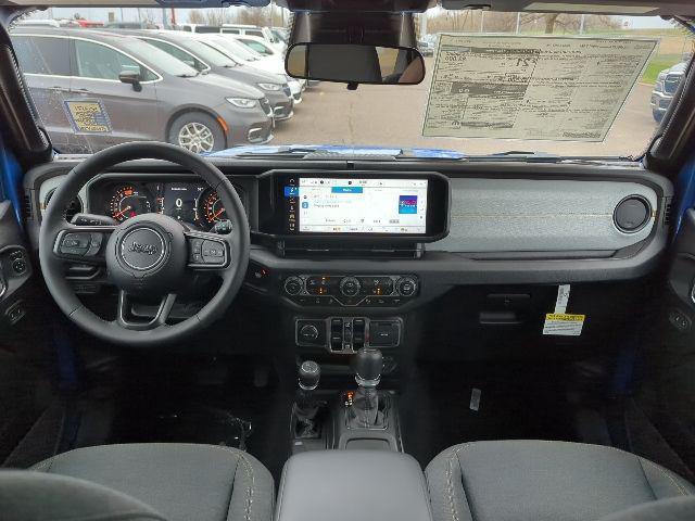 new 2025 Jeep Wrangler car, priced at $46,511