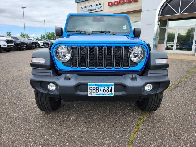 new 2025 Jeep Wrangler car, priced at $44,802