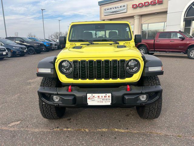 new 2024 Jeep Gladiator car, priced at $48,915