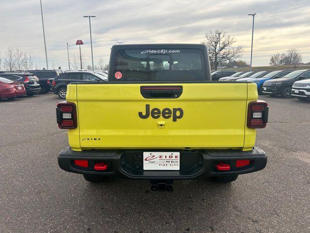 new 2024 Jeep Gladiator car, priced at $48,915