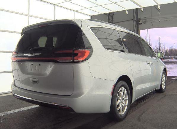 used 2022 Chrysler Pacifica car, priced at $23,000