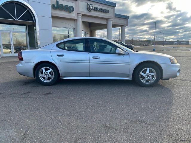 used 2004 Pontiac Grand Prix car, priced at $3,500