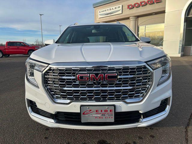 used 2024 GMC Terrain car, priced at $31,500