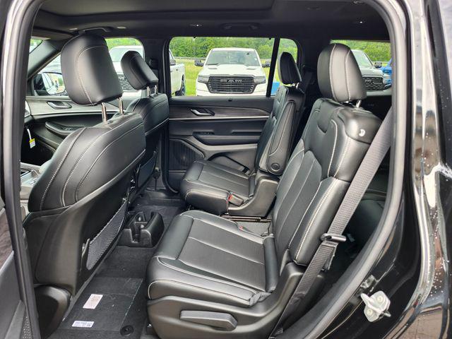 new 2025 Jeep Grand Cherokee L car, priced at $49,885