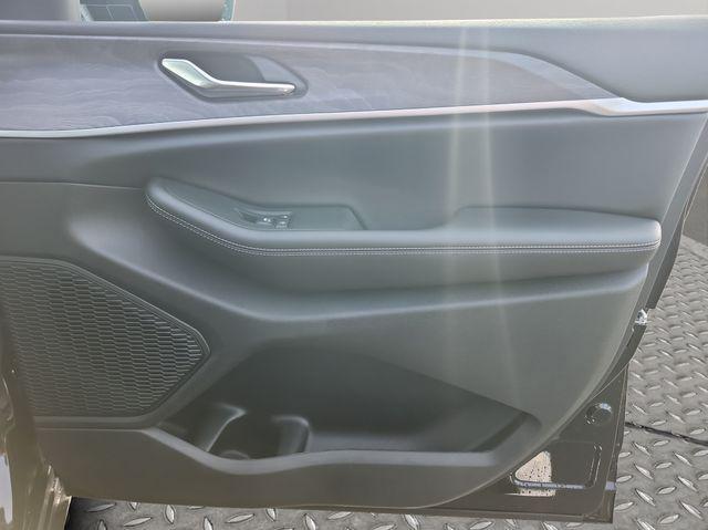 new 2025 Jeep Grand Cherokee L car, priced at $47,500