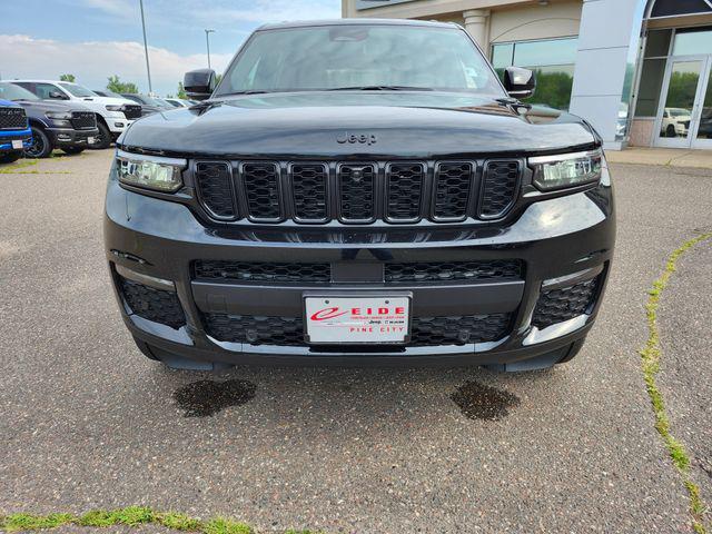 new 2025 Jeep Grand Cherokee L car, priced at $49,885