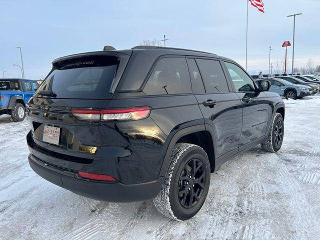 new 2025 Jeep Grand Cherokee car, priced at $39,542