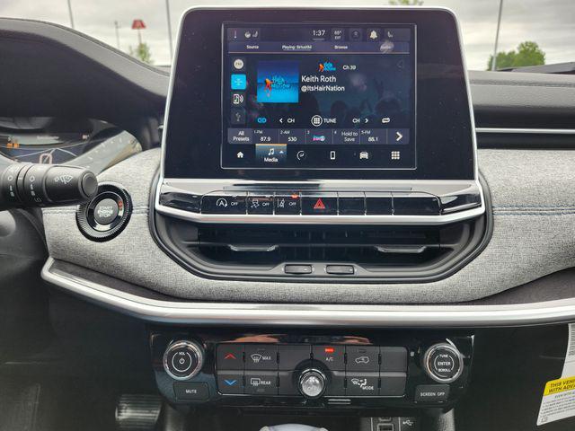 new 2025 Jeep Compass car, priced at $28,230