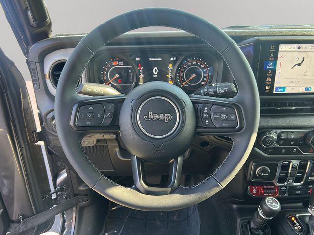new 2025 Jeep Wrangler car, priced at $45,774