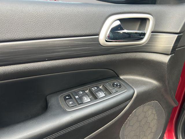 used 2021 Jeep Grand Cherokee car, priced at $20,000