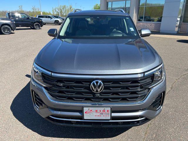 used 2024 Volkswagen Atlas car, priced at $44,500