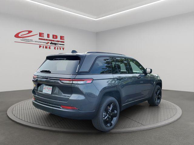 new 2025 Jeep Grand Cherokee car, priced at $45,312