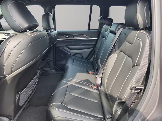 new 2025 Jeep Grand Cherokee car, priced at $45,312