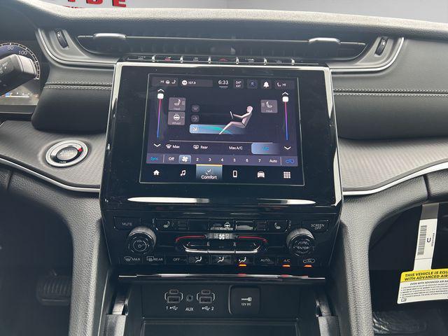 new 2025 Jeep Grand Cherokee car, priced at $41,287