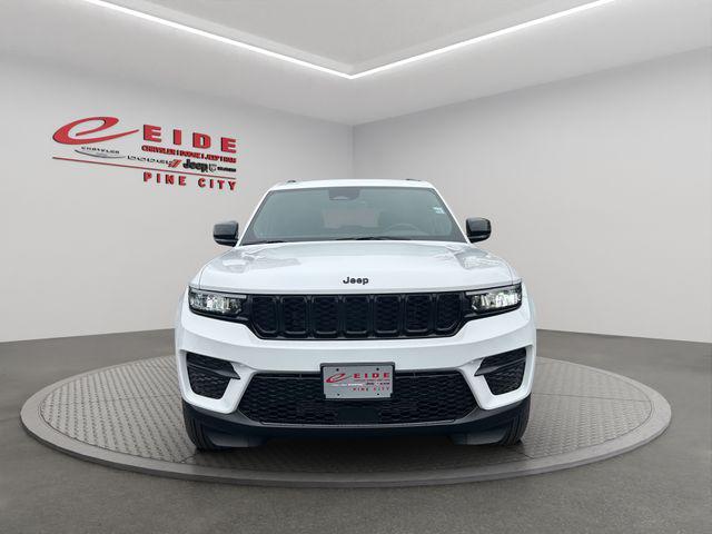 new 2025 Jeep Grand Cherokee car, priced at $41,287