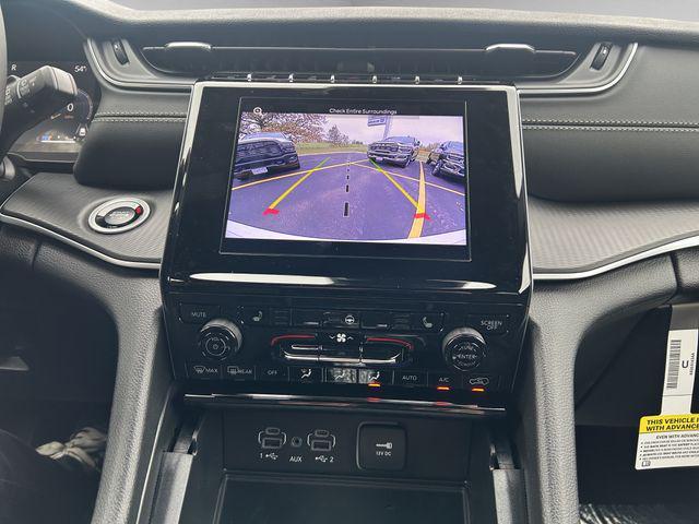 new 2025 Jeep Grand Cherokee car, priced at $41,287