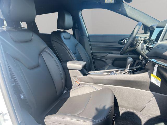 new 2025 Jeep Compass car, priced at $29,500