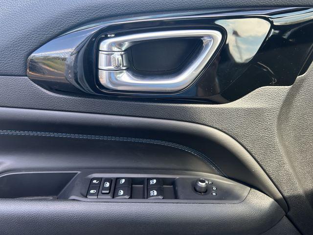 new 2025 Jeep Compass car, priced at $29,500