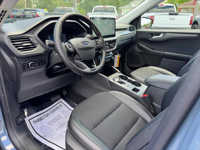 new 2025 Ford Escape PHEV car, priced at $38,128