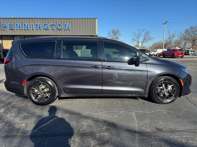 used 2020 Chrysler Pacifica car, priced at $20,998