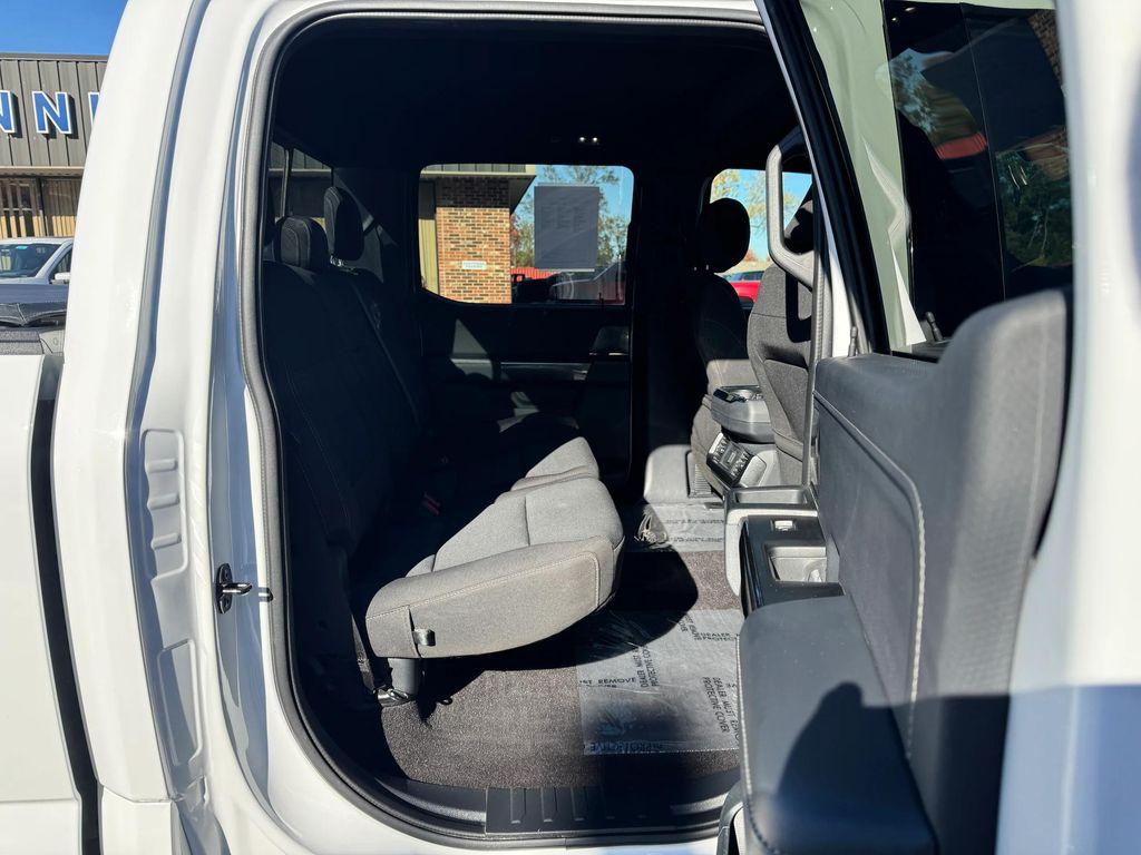 used 2021 Ford F-150 car, priced at $30,998