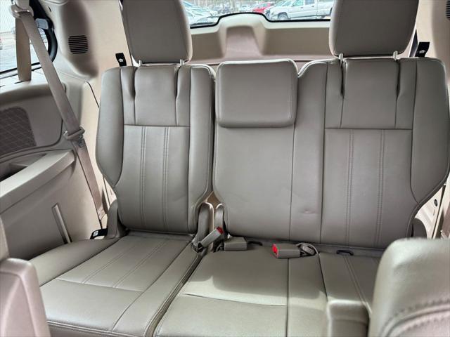 used 2014 Chrysler Town & Country car, priced at $11,998