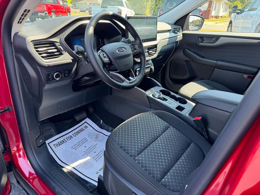 new 2025 Ford Escape car, priced at $35,735