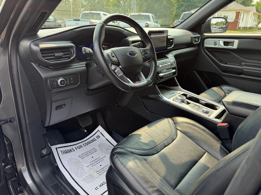 used 2020 Ford Explorer car, priced at $30,171