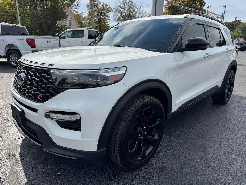 used 2022 Ford Explorer car