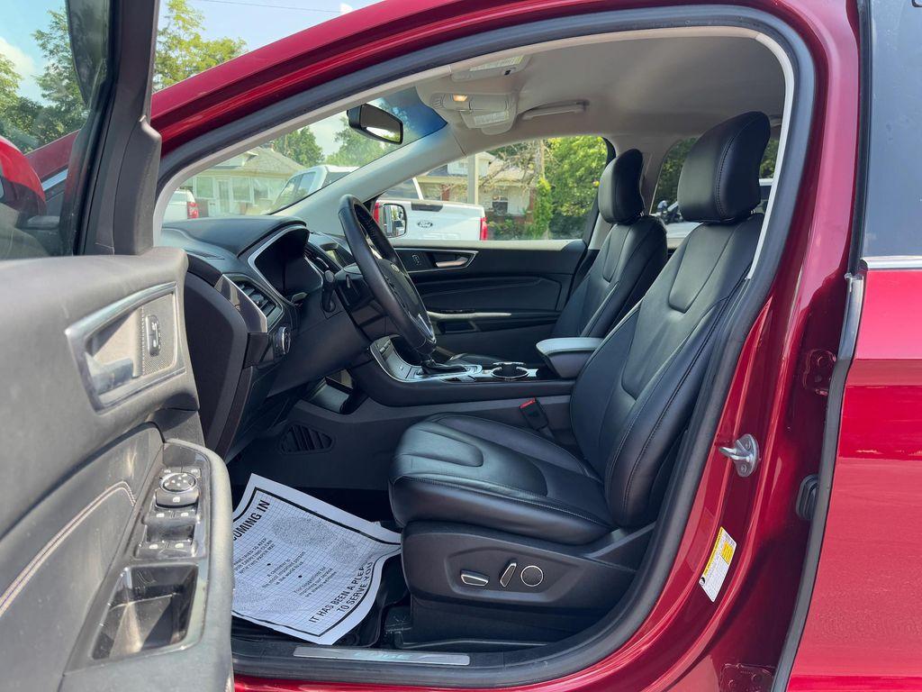 used 2018 Ford Edge car, priced at $20,889