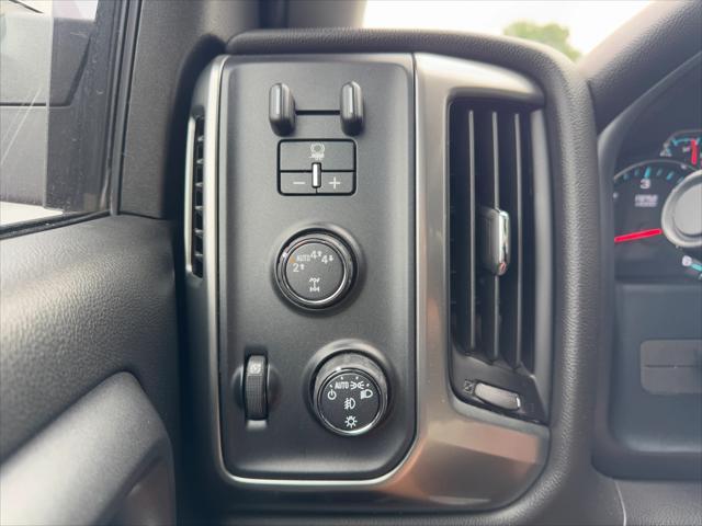 used 2018 Chevrolet Silverado 1500 car, priced at $32,998