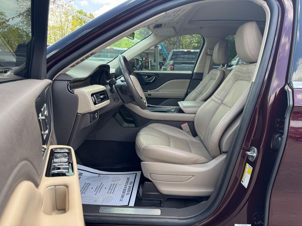 used 2022 Lincoln Aviator car, priced at $37,998