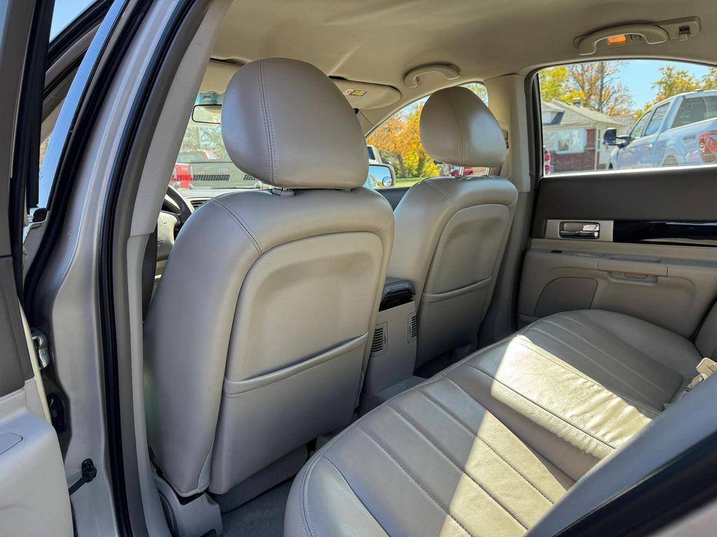 used 2004 Lincoln LS car, priced at $10,998