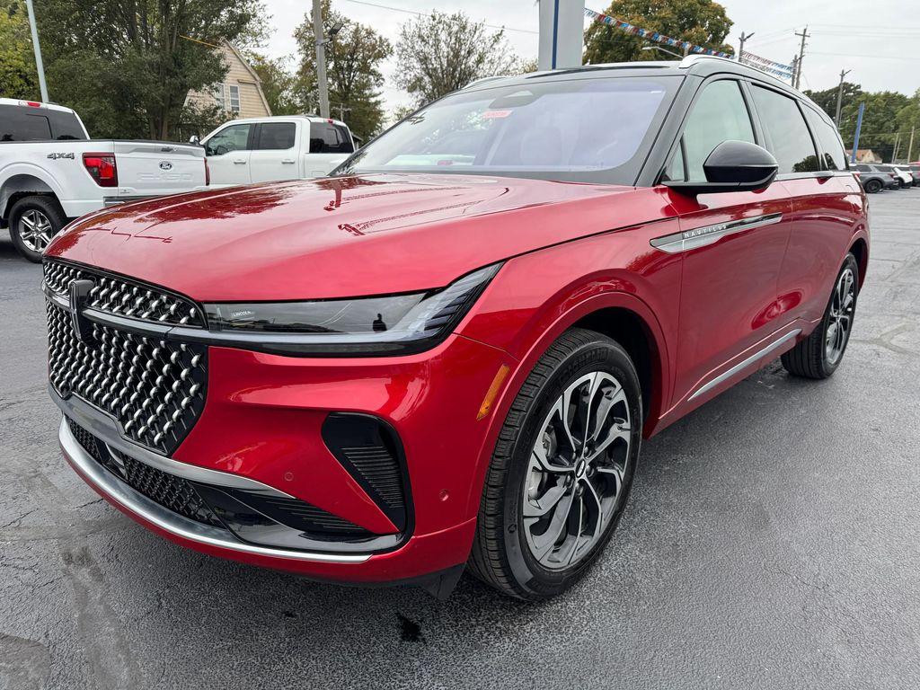 used 2024 Lincoln Nautilus car, priced at $50,704