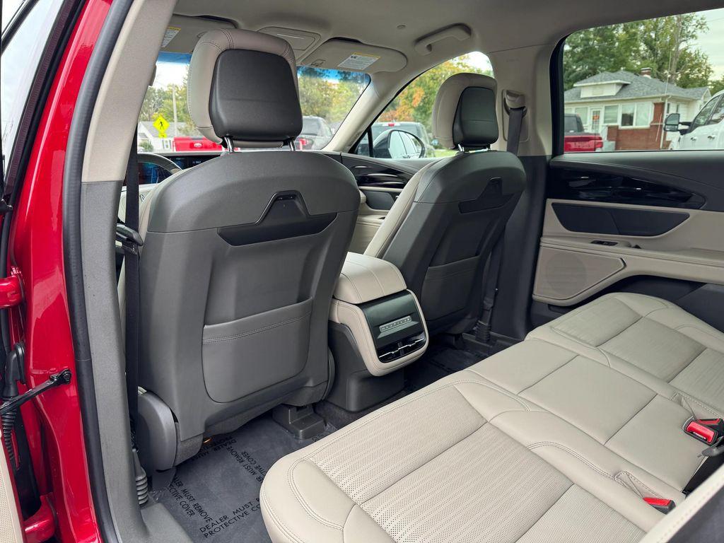 used 2024 Lincoln Nautilus car, priced at $50,704