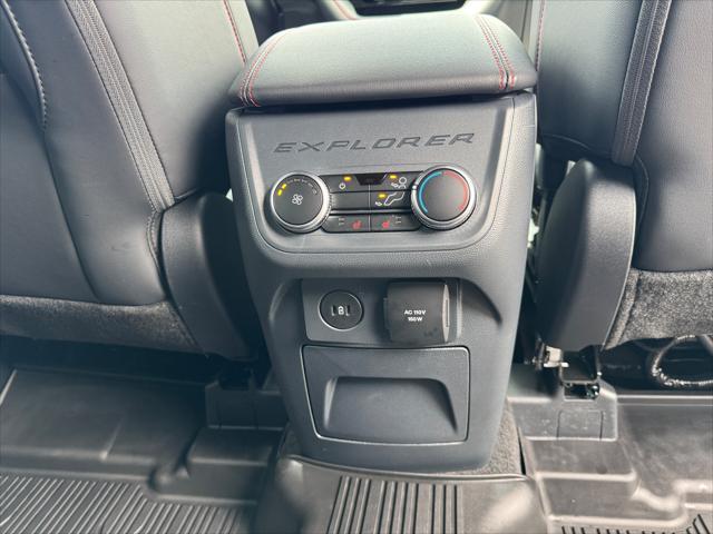 used 2025 Ford Explorer car