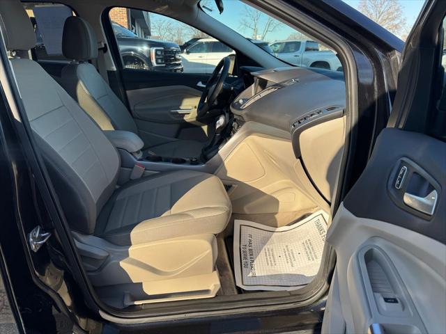 used 2015 Ford Escape car