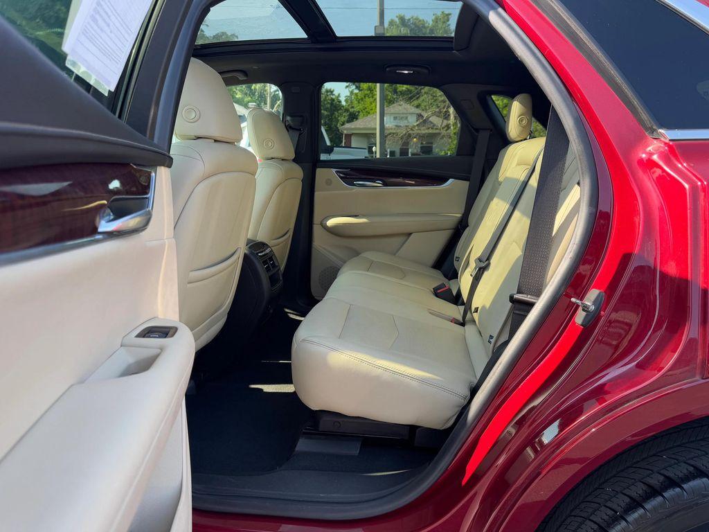 used 2019 Cadillac XT5 car, priced at $20,998