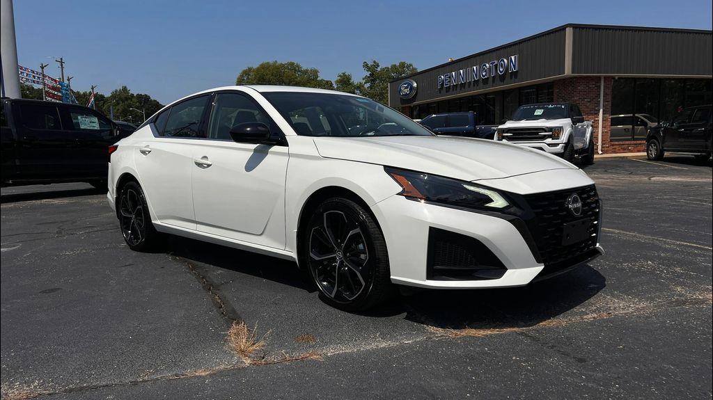 used 2023 Nissan Altima car, priced at $27,998