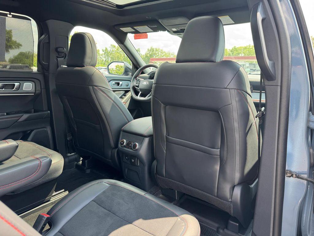 used 2025 Ford Explorer car, priced at $52,998