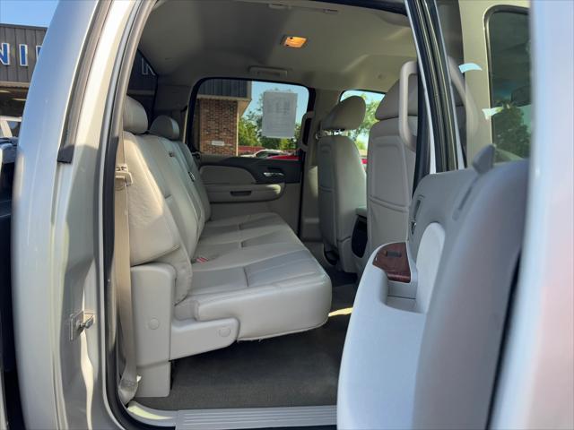 used 2011 Chevrolet Silverado 3500 car, priced at $36,189