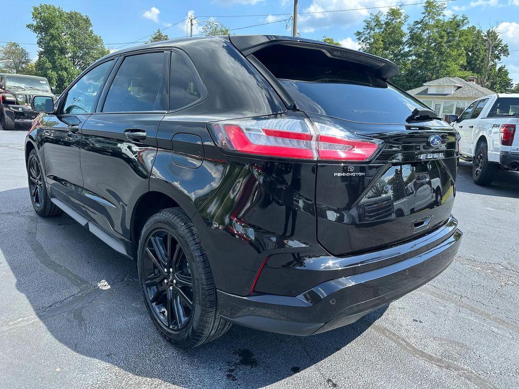 used 2024 Ford Edge car, priced at $35,295