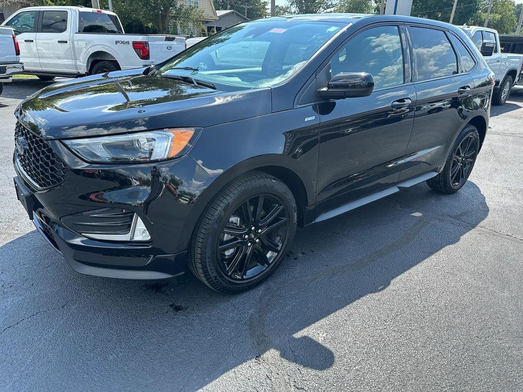 used 2024 Ford Edge car, priced at $35,295