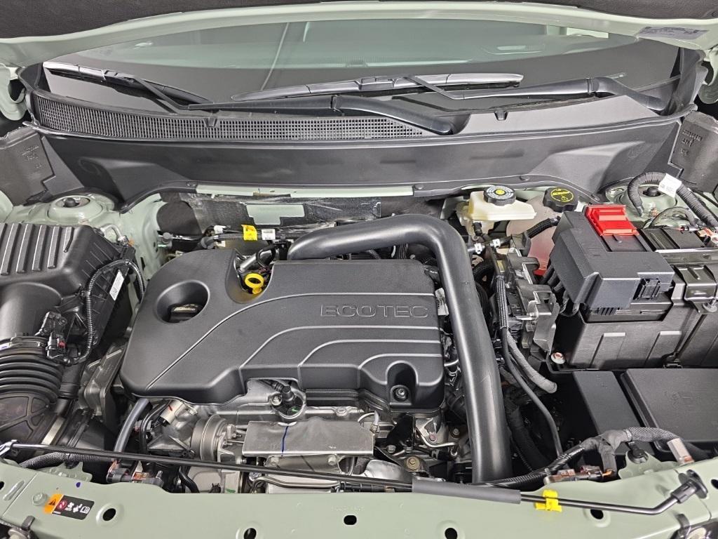 new 2026 Chevrolet Equinox car, priced at $30,495