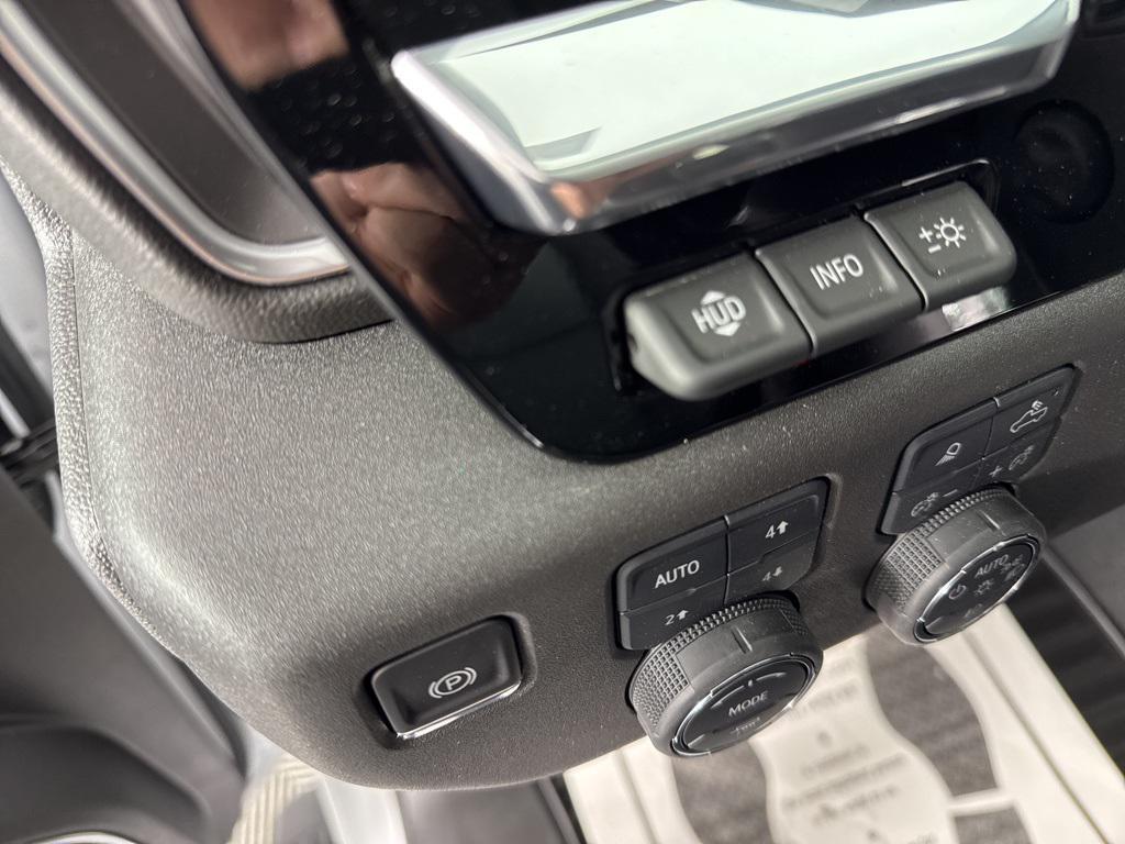 new 2025 Chevrolet Silverado 1500 car, priced at $70,970
