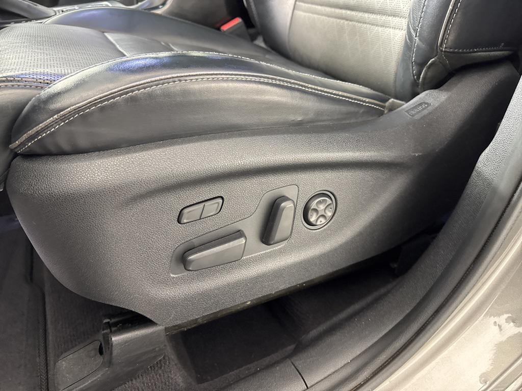 used 2017 Kia Sorento car, priced at $14,930