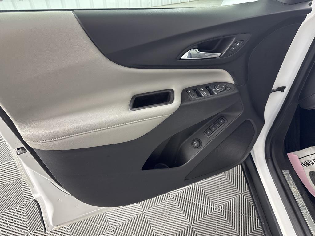 used 2020 Chevrolet Equinox car, priced at $14,694
