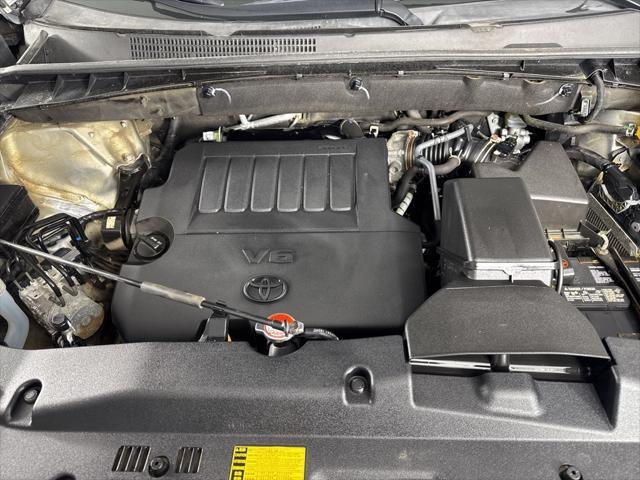 used 2016 Toyota Highlander car, priced at $21,522